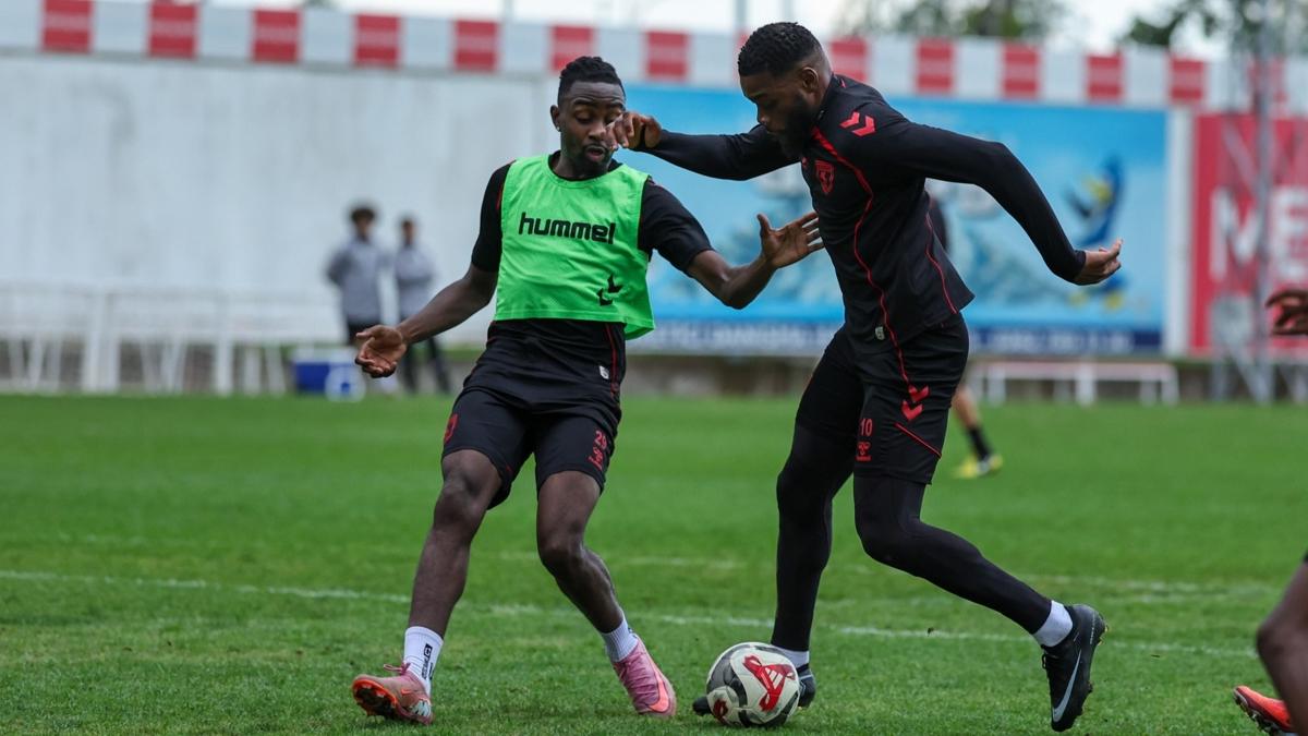 Samsunspor'da hedef Fatih Karagmrk ma 