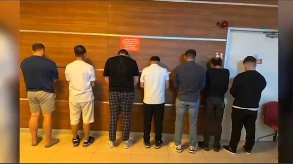 ehit ailesini dolandran alaklar yakaland