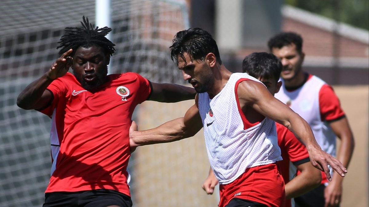 Genlerbirlii, Kayserispor ma iin top ba yapt