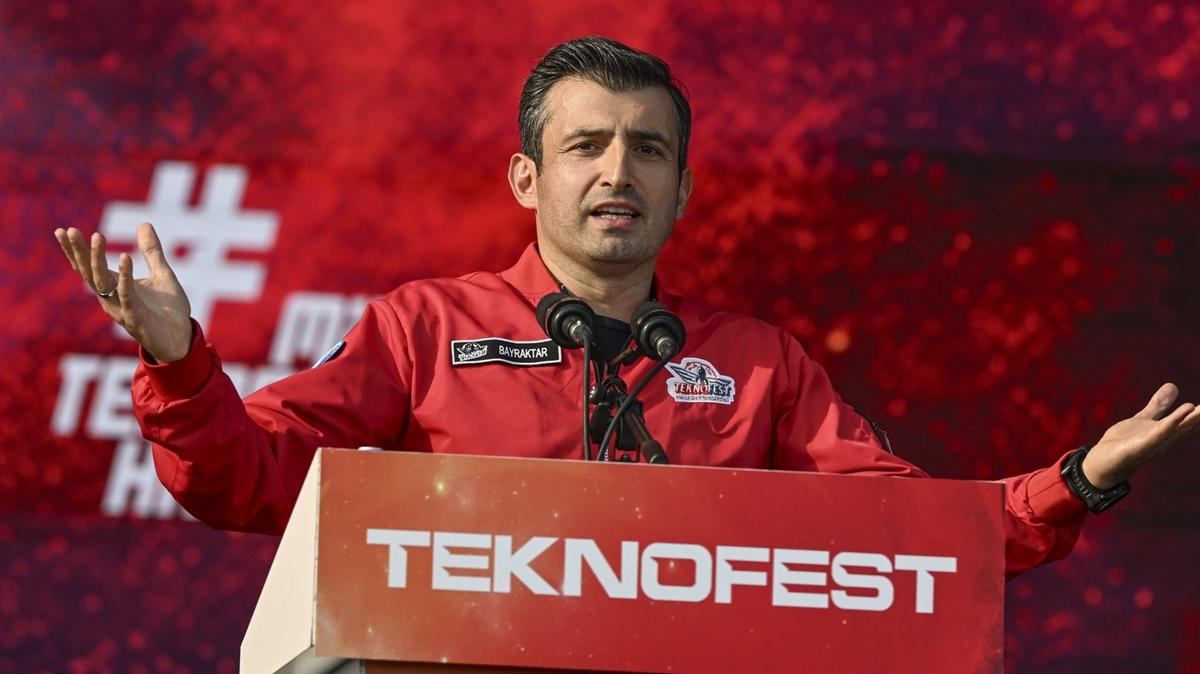 TEKNOFEST 2025 sona erdi... Bayraktar: Gelecek sizlersiniz