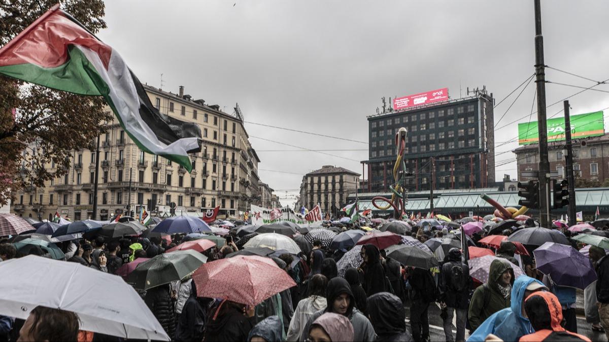 talya'da Gazze protestosu: Grev hayat fel etti  