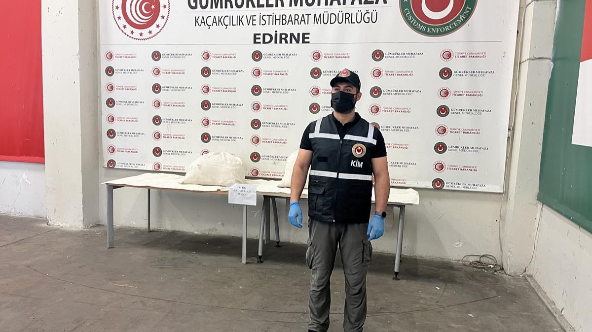 Kapkule'de uyuturucu operasyonu: 2 pheli tutukland