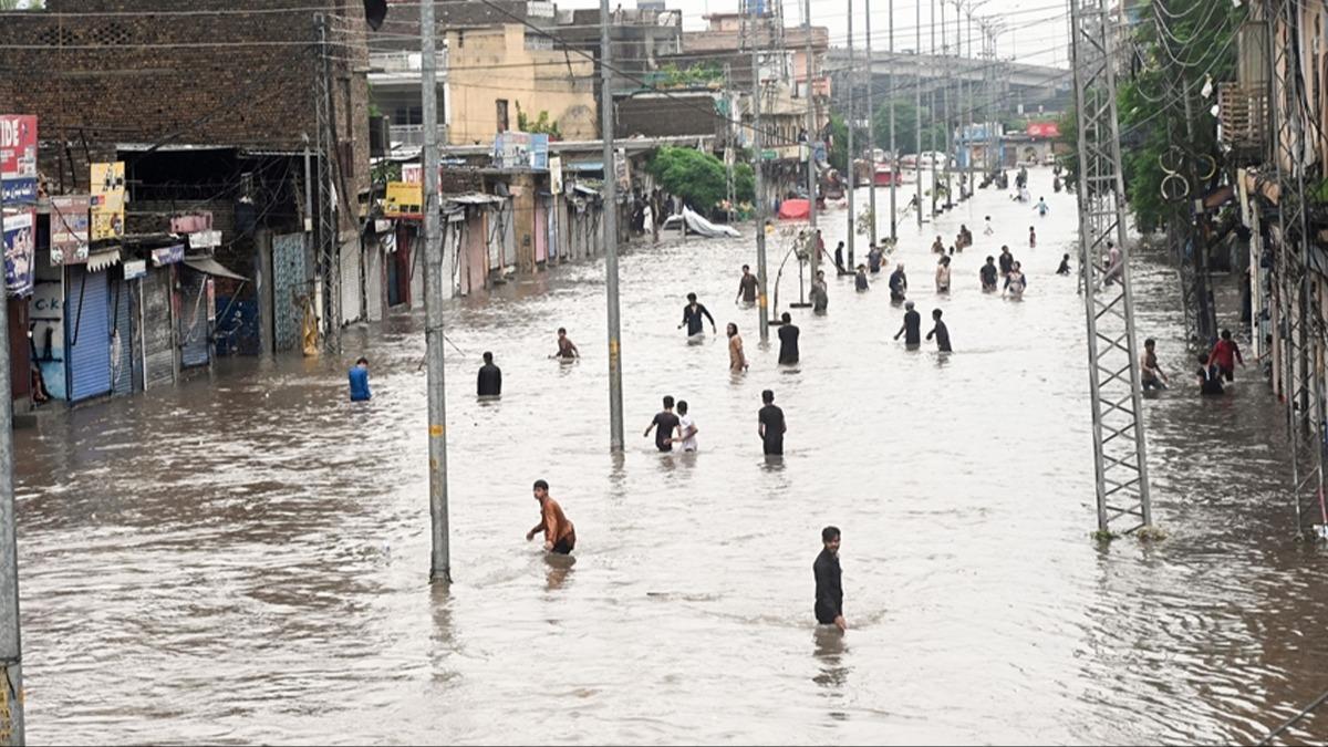 Pakistan'da muson yamurlar can almaya devam ediyor! l says bini at