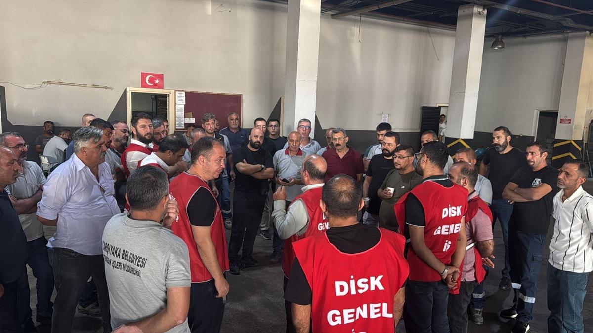 CHP'li ynetim iinin emeine gz koydu... Sresiz i brakma karar aldlar