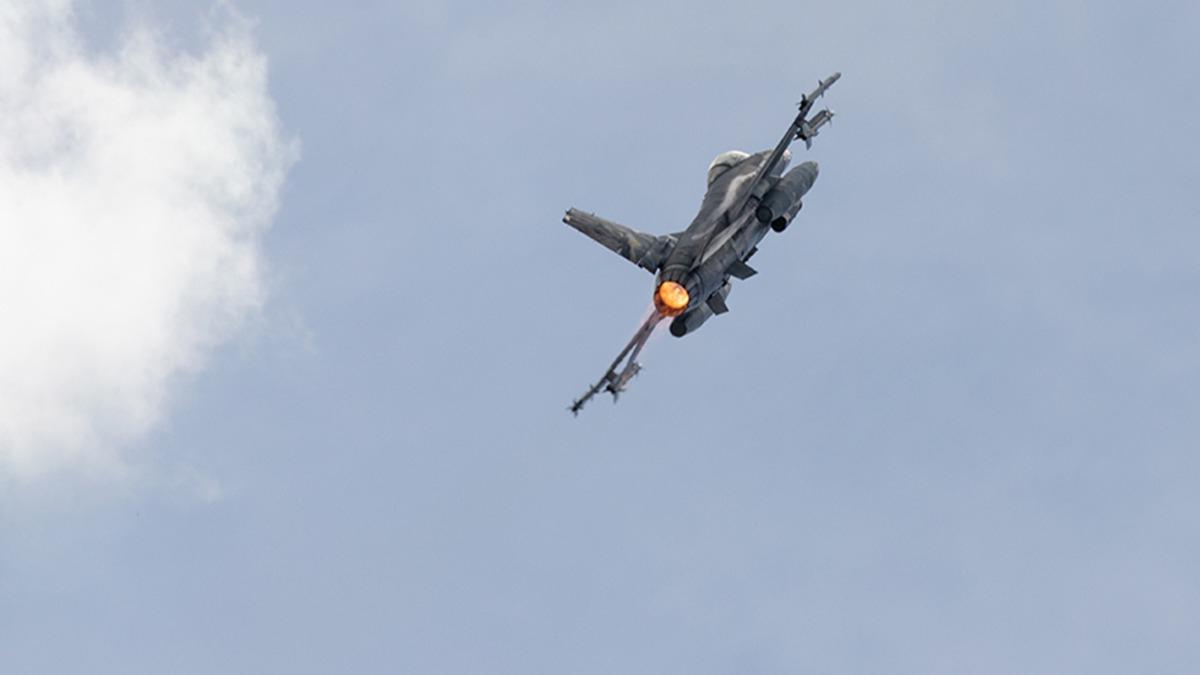 42'nci F-16 resmen teslim edildi: Yeni jetler hava ssnde  
