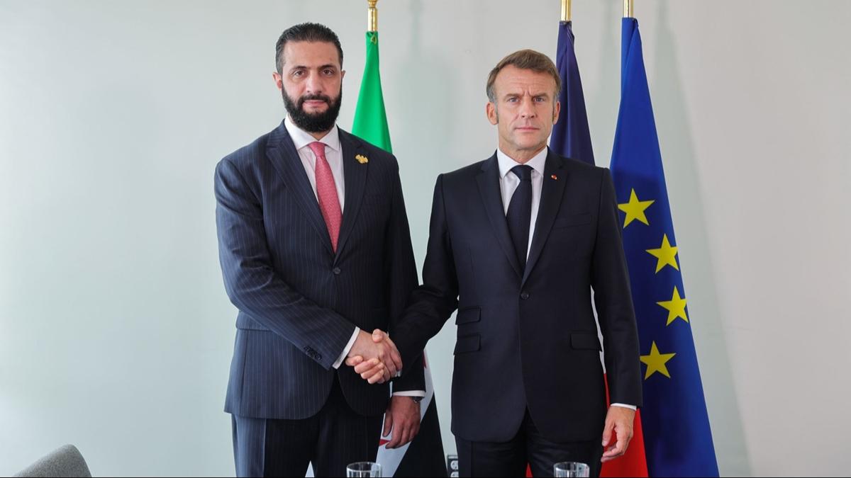 Suriye Devlet Bakan e-ara, Fransa Cumhurbakan Macron ile grt  