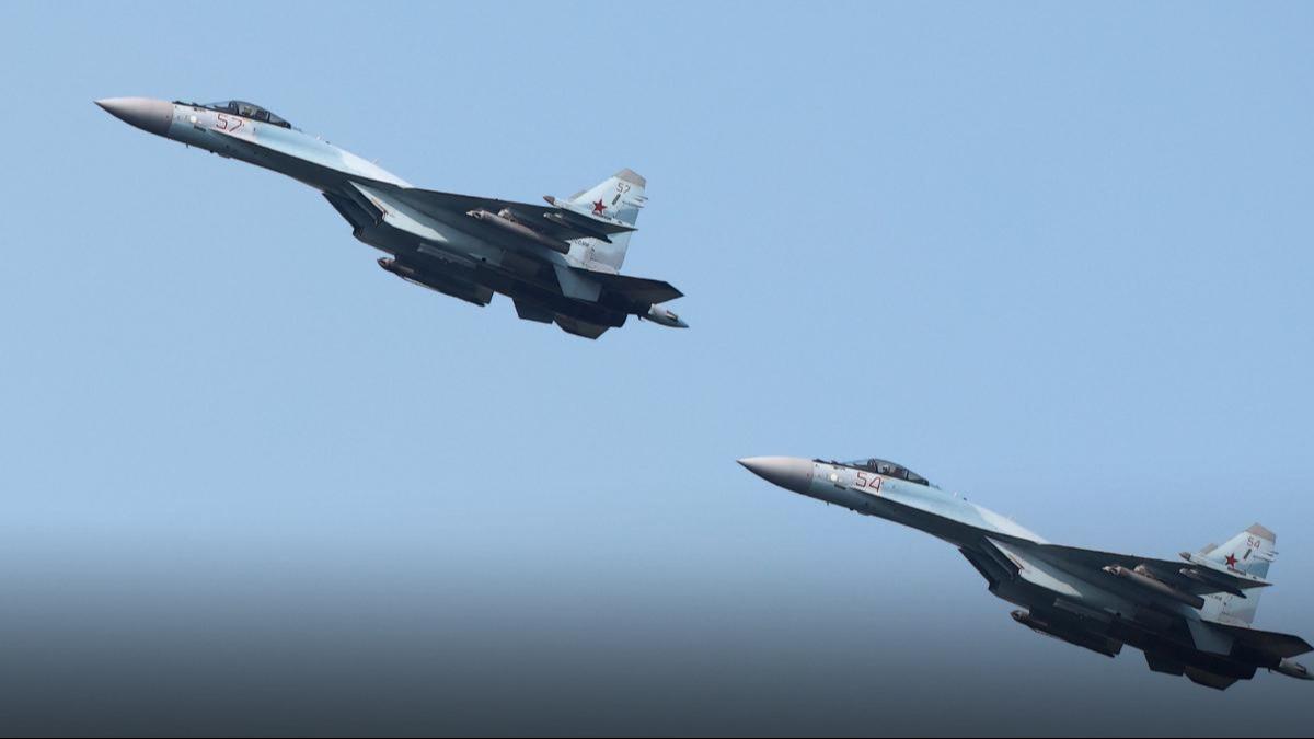 Alaska hava sahasnda gerilim: ABD 4 Rus jeti iin alarma geti