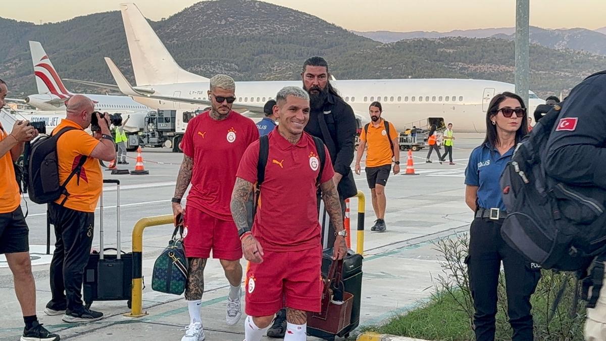 Galatasaray kafilesi Alanya'da