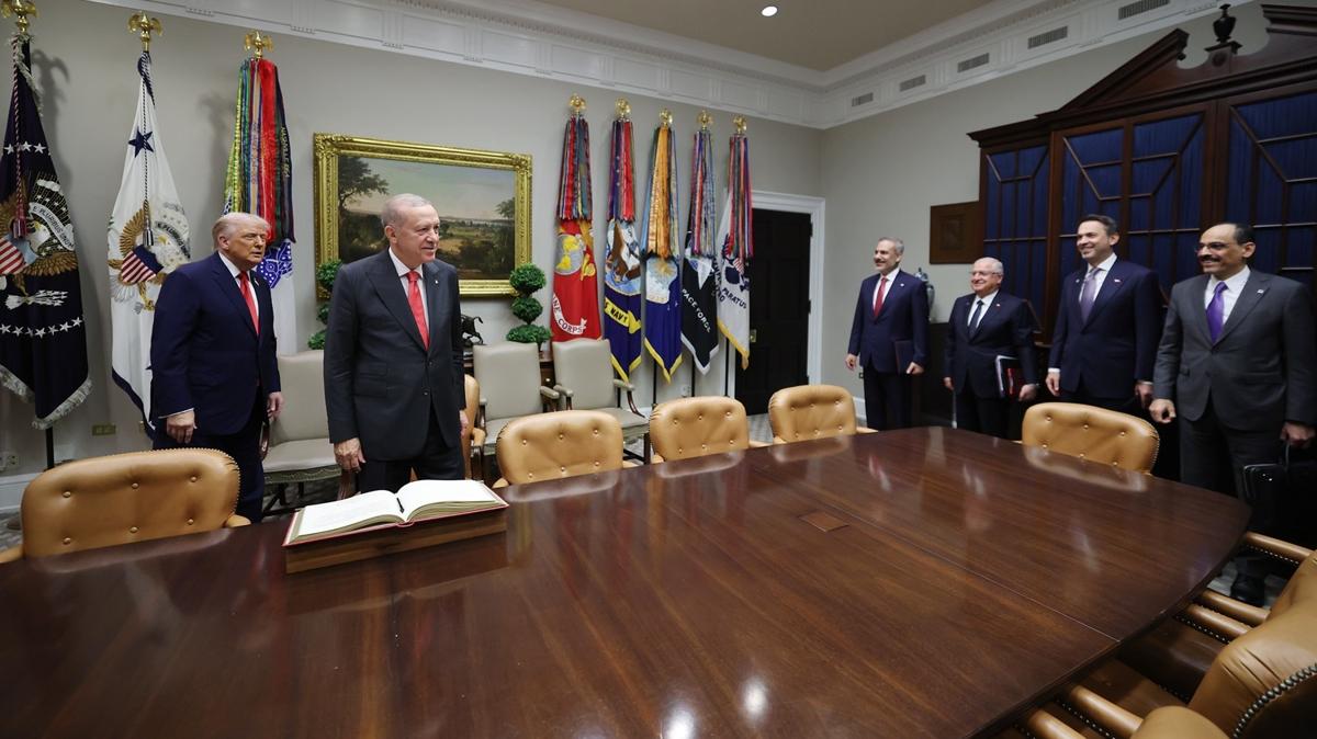 Trump'tan Trk heyetine: Hepsi ok zeki, keke yle olmasalard