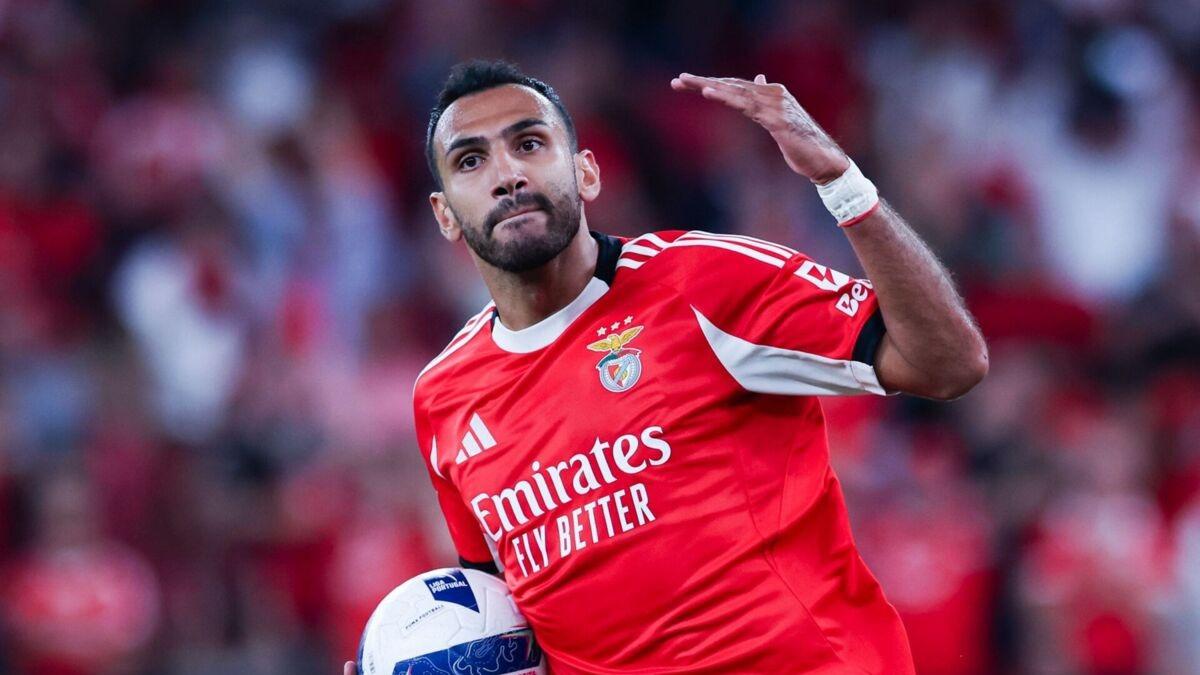 Benfica geriden gelip kazand
