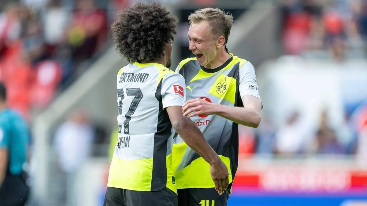 Borussia Dortmund deplasmanda hata yapmad