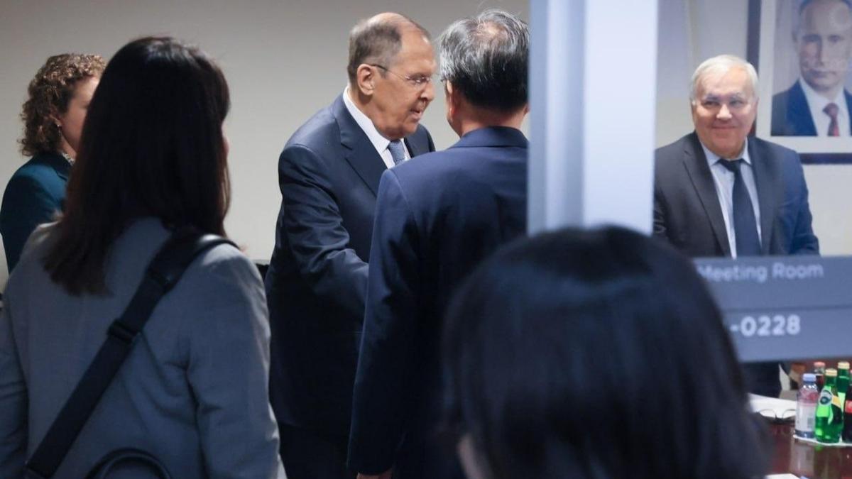 Gney Kore'den Rusya'ya ar: Askeri ibirliini sonlandr 