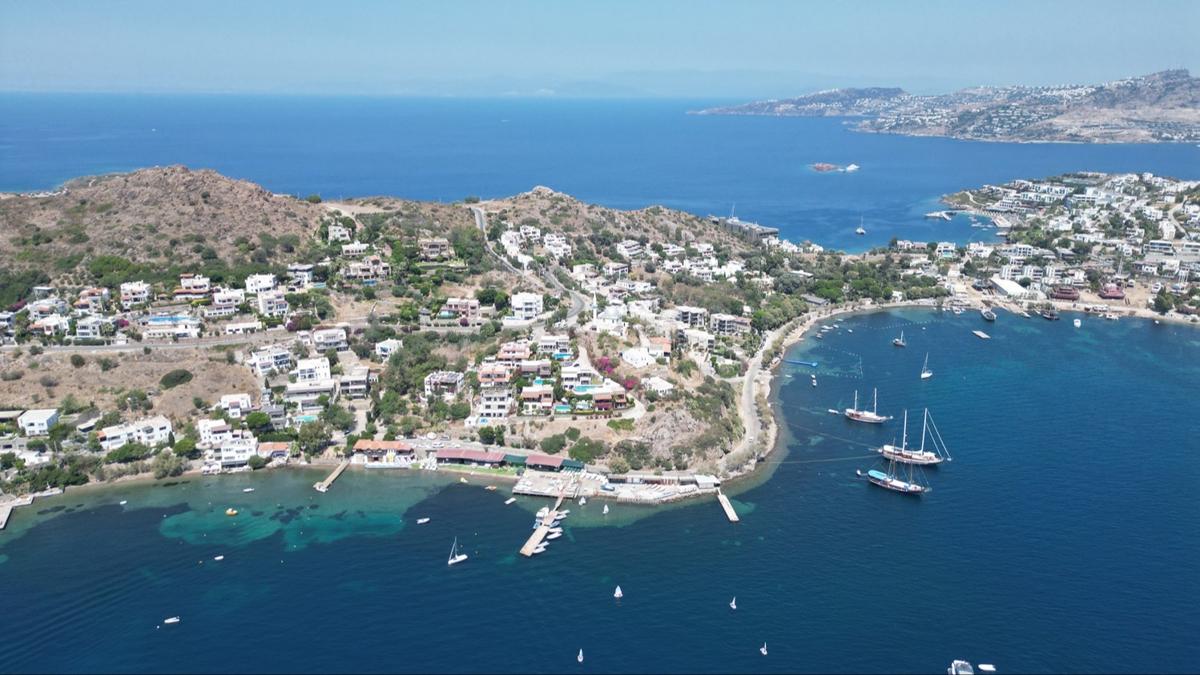 Kruvaziyerle Bodrum'a turist akn