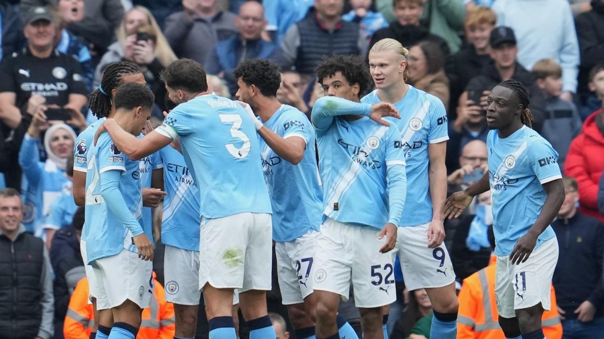 Manchester City evinde hata yapmad