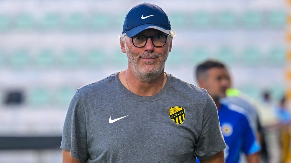 Al-Ittihad'ta Laurent Blanc dnemi sona erdi