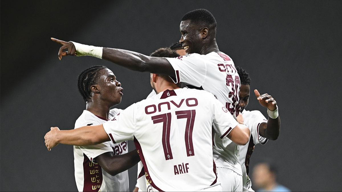 Takm srtlamaya devam ediyor! Trabzonspor'da Paul Onuachu frtnas
