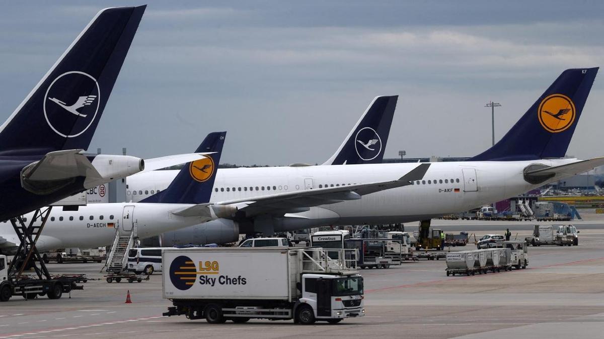 Alman hava yolu irketi Lufthansa'da kriz mi, dnm m? 4 bin ki iten karlacak