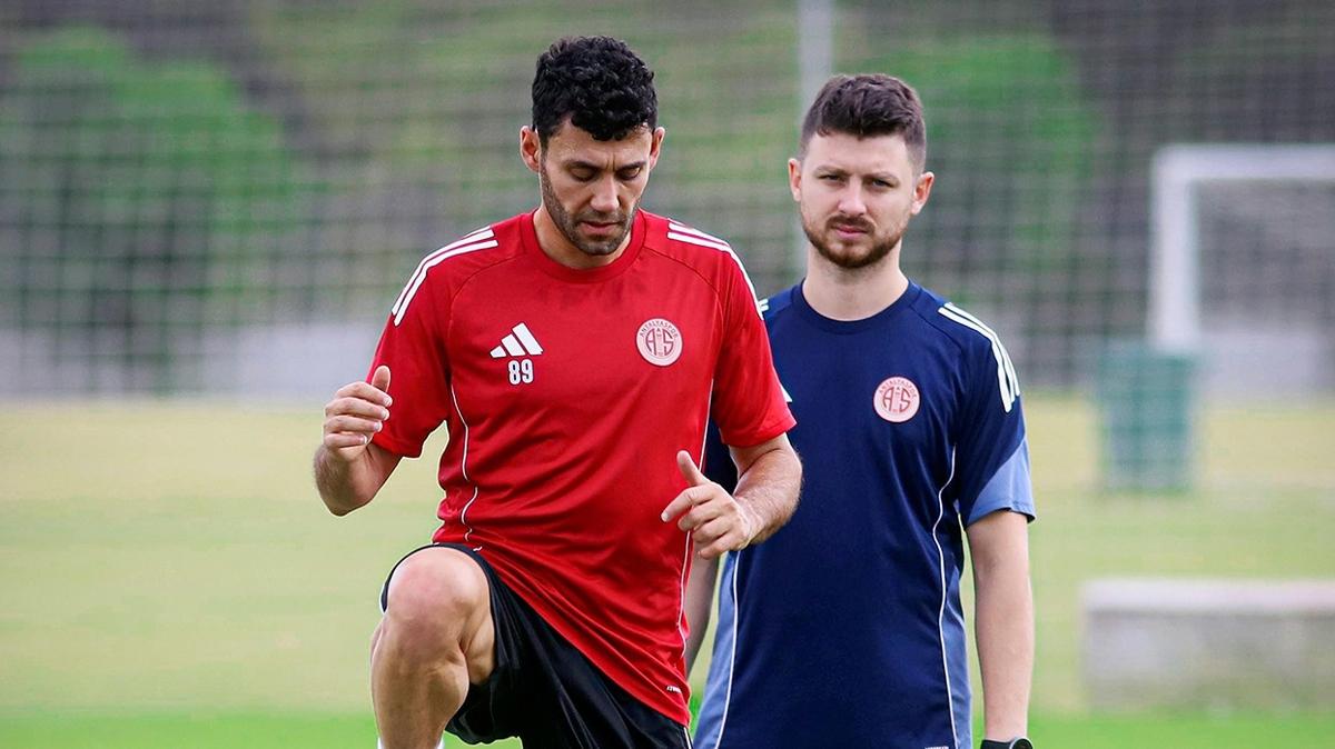 Antalyaspor, aykur Rizespor mann hazrlklarna balad