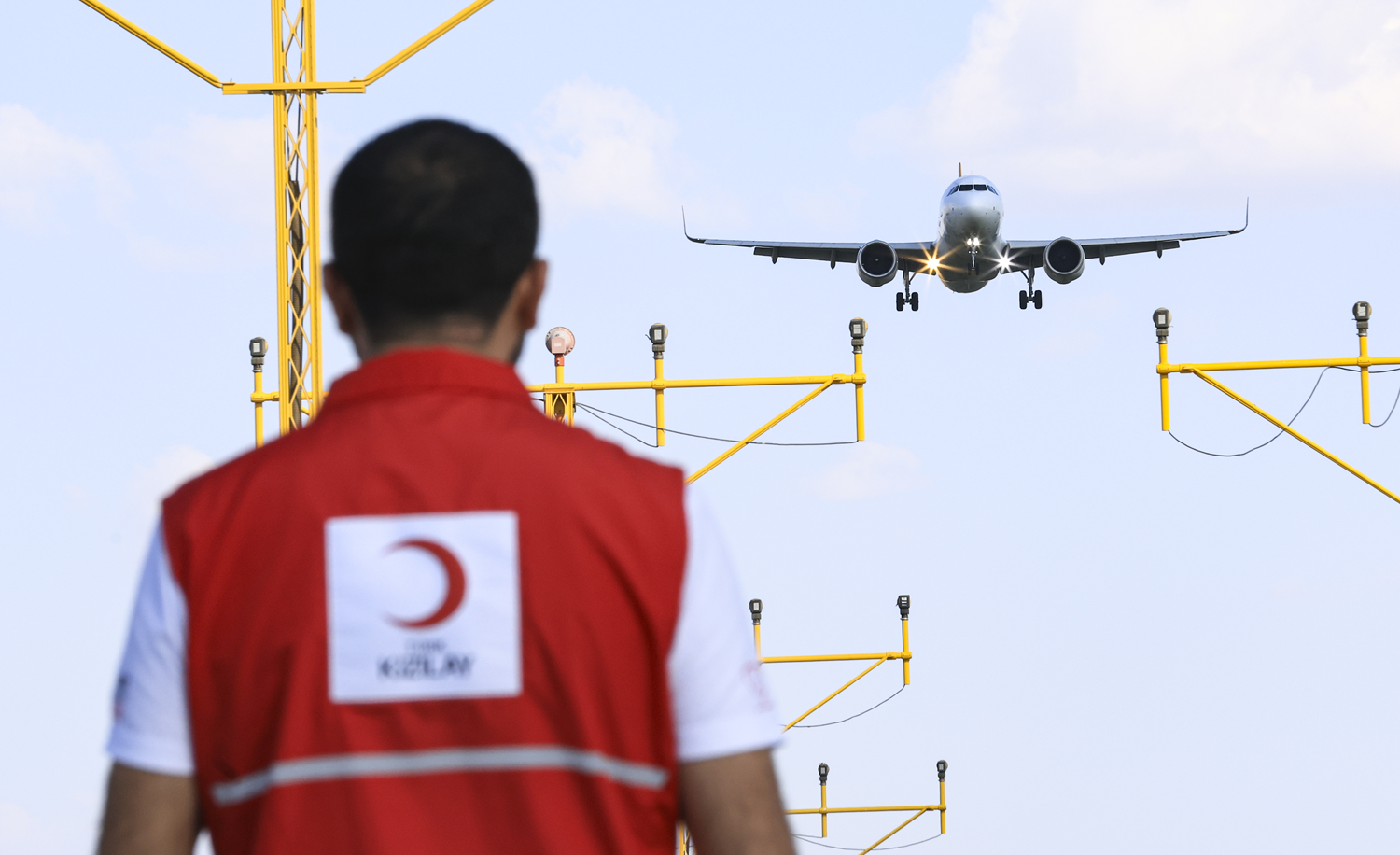 Dünyada 6 milyonda bir görülüyor! Türk Kızılay İspanya'dan getirdi, anne ve bebek kurtuldu