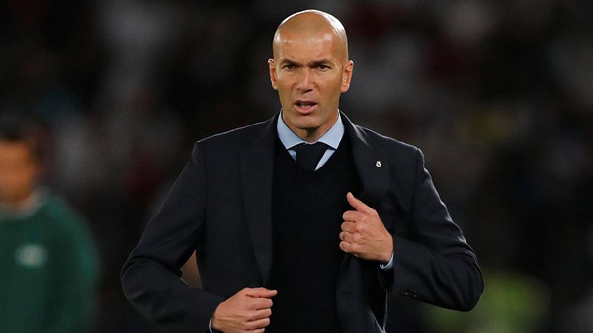 Manchester United'da Zinedine Zidane sesleri! Fransz hoca ise kararn verdi