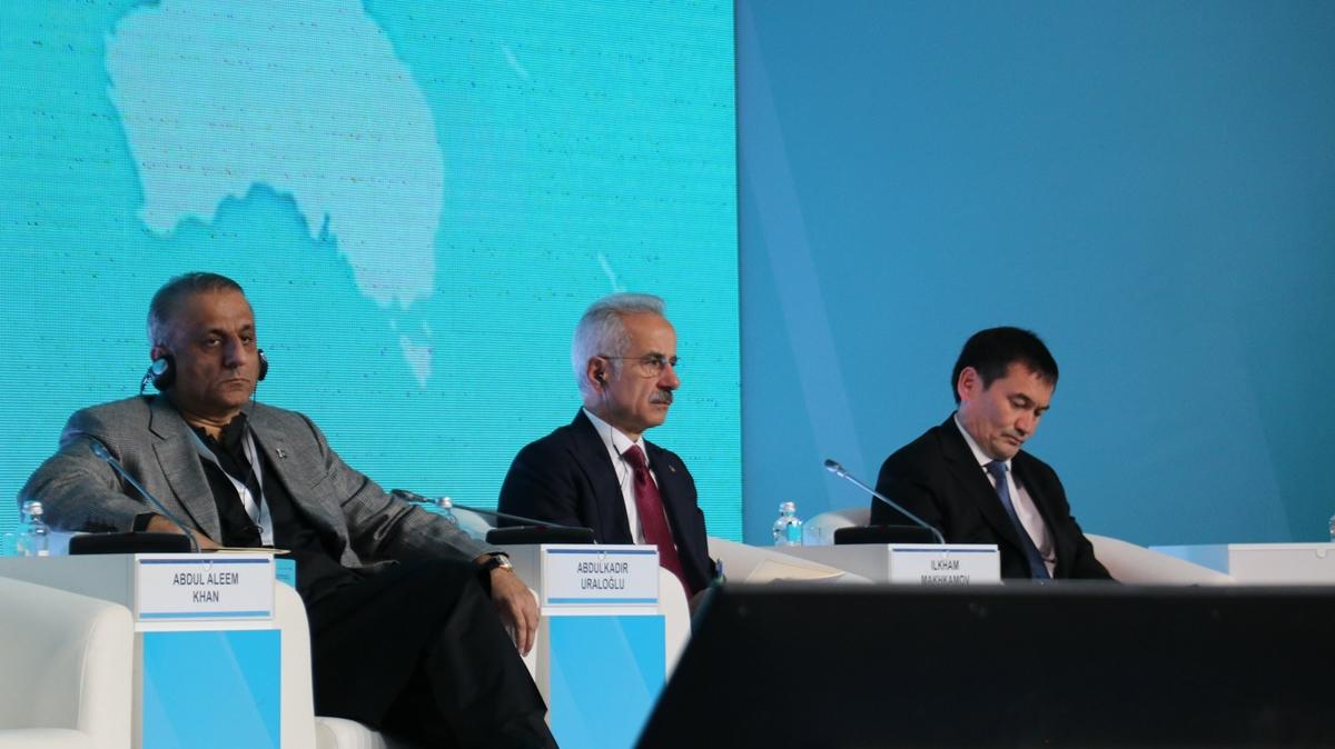 Bakan Uralolu: TDT altndaki ibirliklerimiz blgemizin istikrar asndan deer tayor 