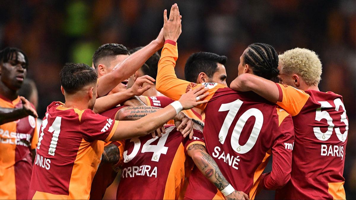 Nefesler tutuldu! Galatasaray Devler Ligi sahnesine kyor