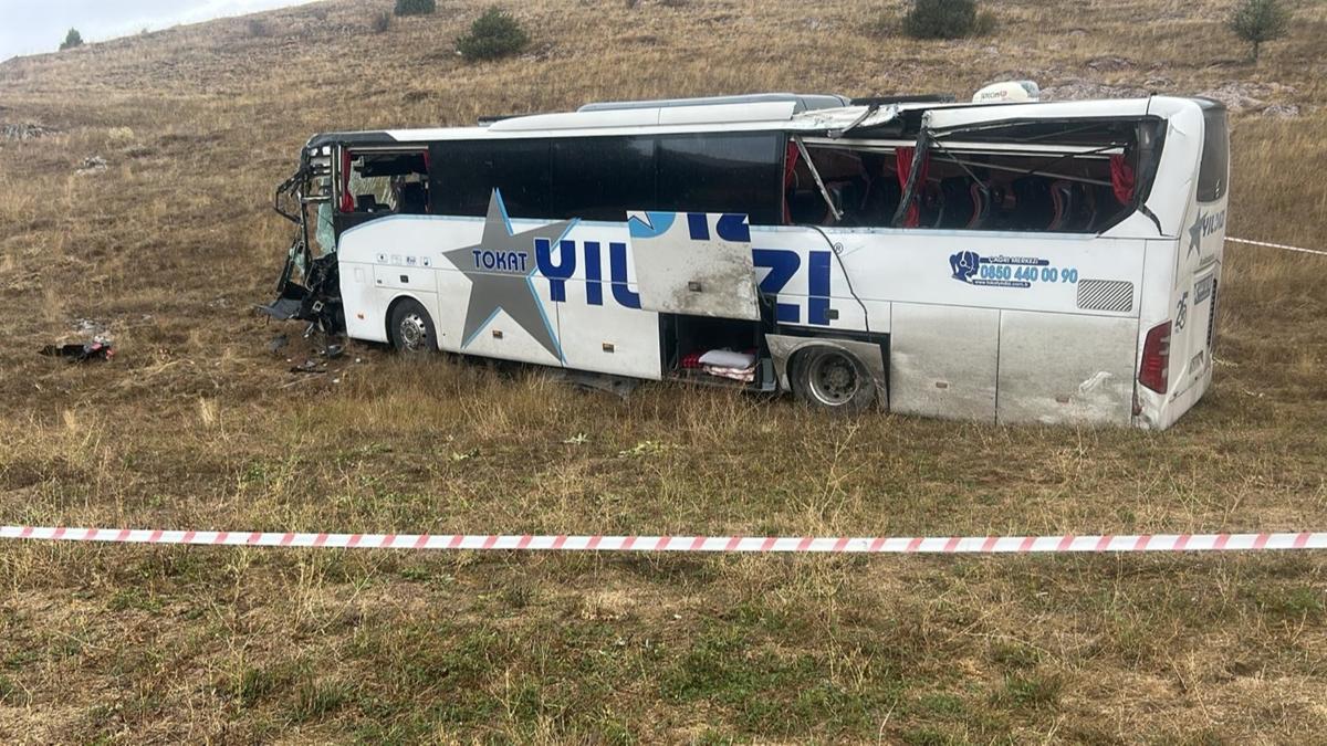 Trla kafa kafaya arpt! Otobs yolculuu kabusa dnd