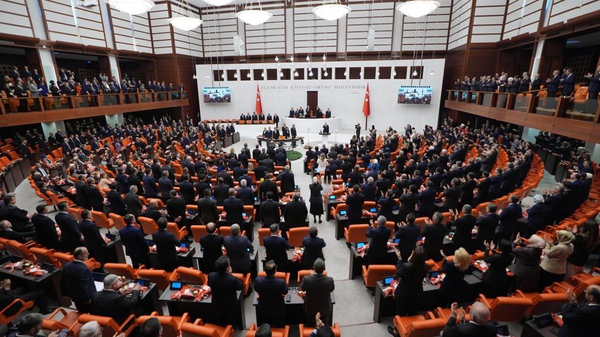 AK Partili nan: Milletimizin geleceini ekillendirecek karar ve admlara odaklanyoruz