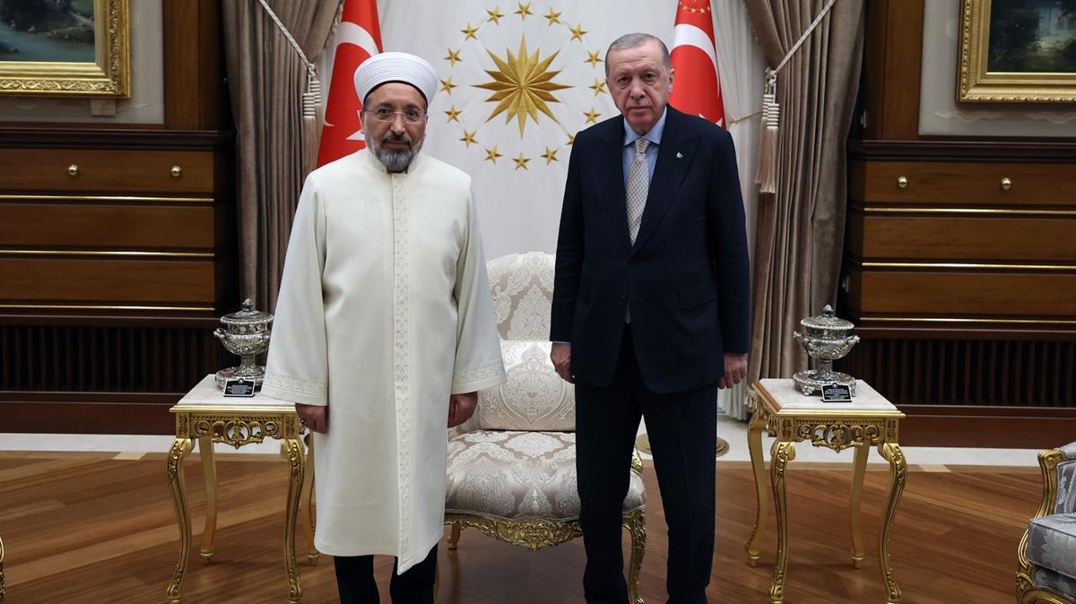 Cumhurbakan Erdoan, Diyanet leri Bakan Safi Arpagu'u kabul etti