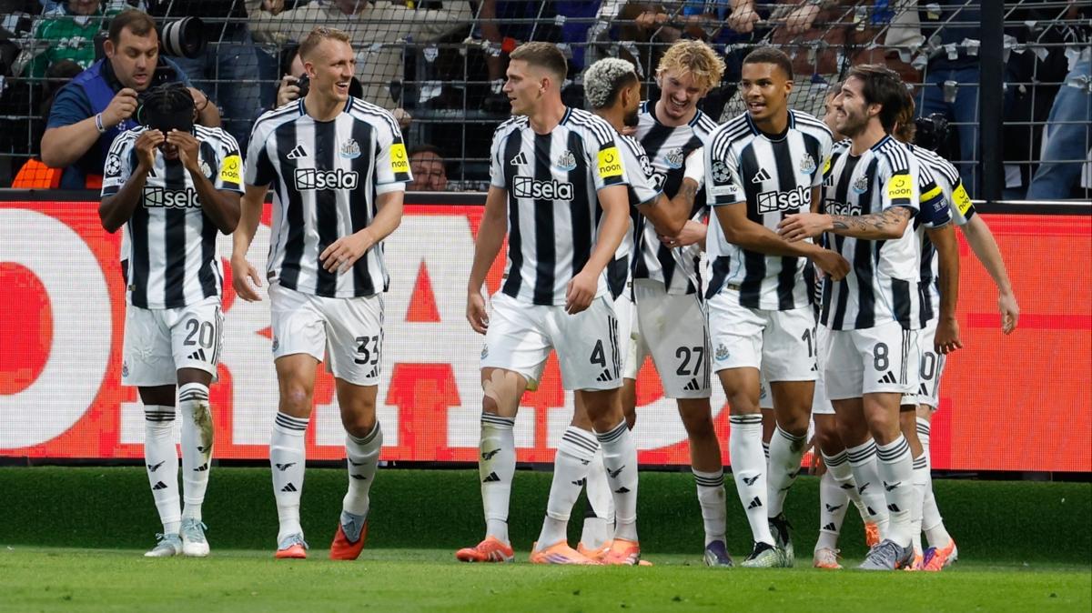 Newcastle United, Union SG'yi 4 golle geti