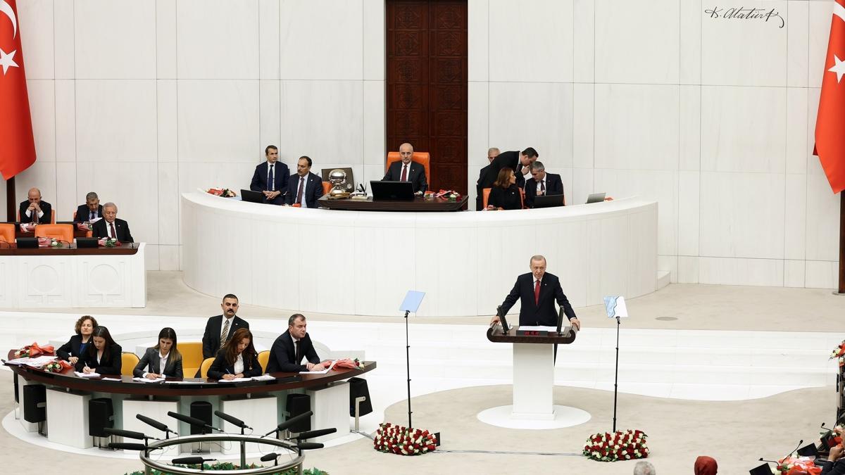 Yeni yasama yl balyor! Cumhurbakan Erdoan Meclis Genel Kurulu'na hitap edecek