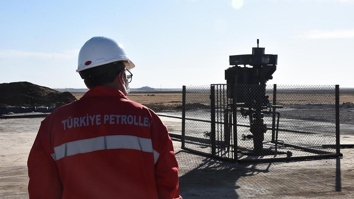 Karde lke ile enerjide yeni szleme: Petrol sahalarnn iletmesini TPAO stlenecek 