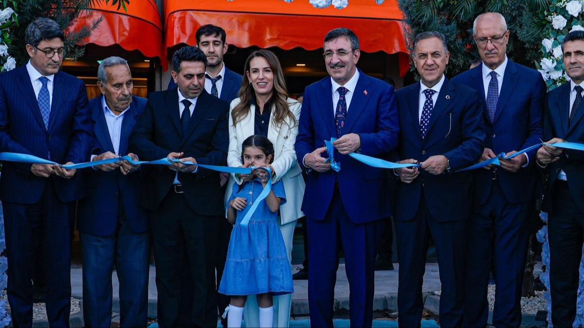 Cumhurbakan Yardmcs Ylmaz: Trkiye'nin her yanna muazzam eitim yatrmlar yaptk
