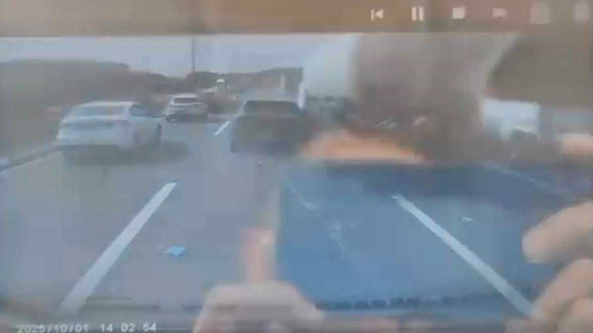 Zincirleme kaza trafii aksatt