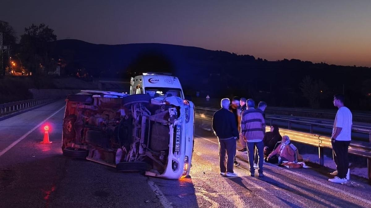 Samsun'da otomobil ile minibs arpt! Yarallar var...