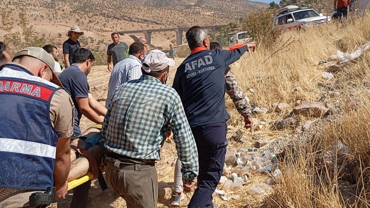 Serinlemek iin  girmiti! 17 yandaki gen Zarova ay'nda bouldu