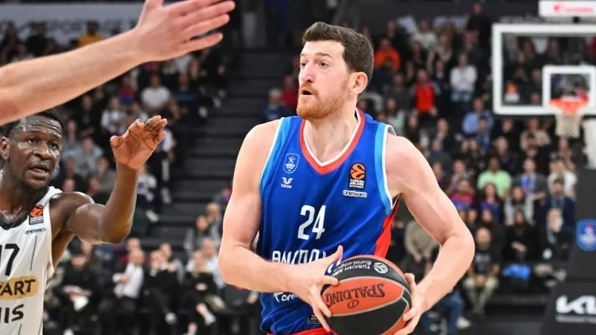 Anadolu Efes deplasmanda rahat kazand
