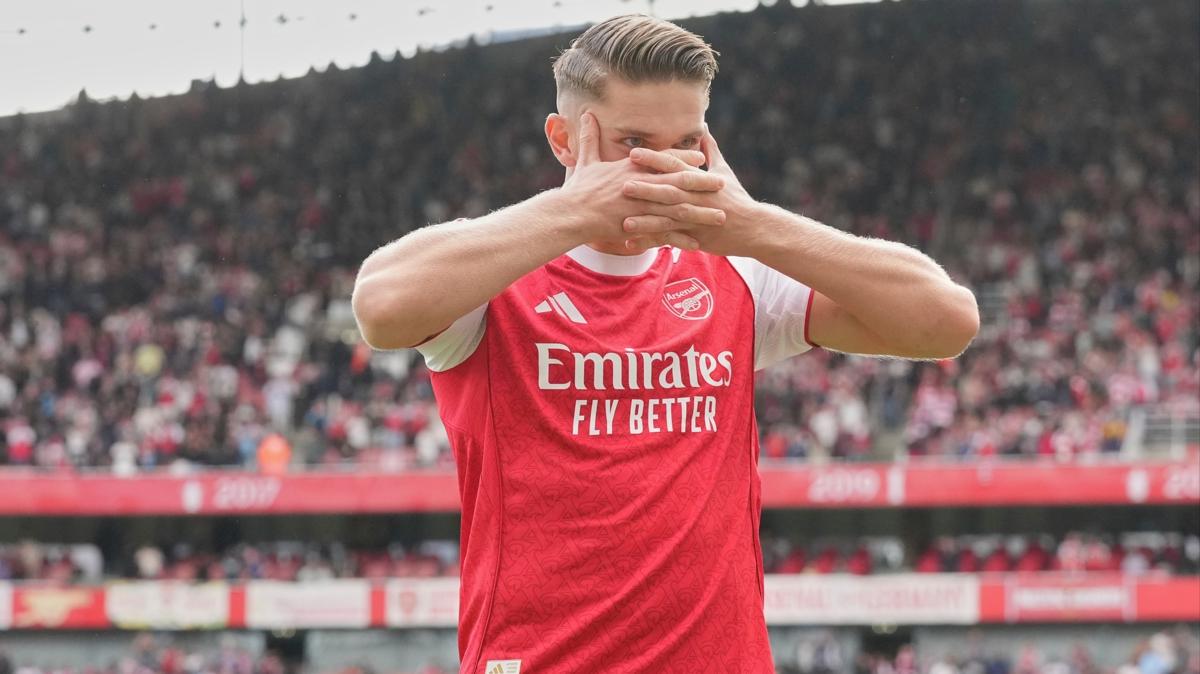 Bukayo Saka'dan Viktor Gykeres'e destek:  Ona inanyoruz