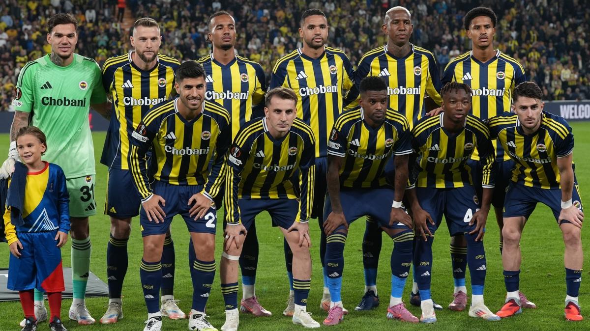 Fenerbahe'de 12 futbolcu milli mesaide  