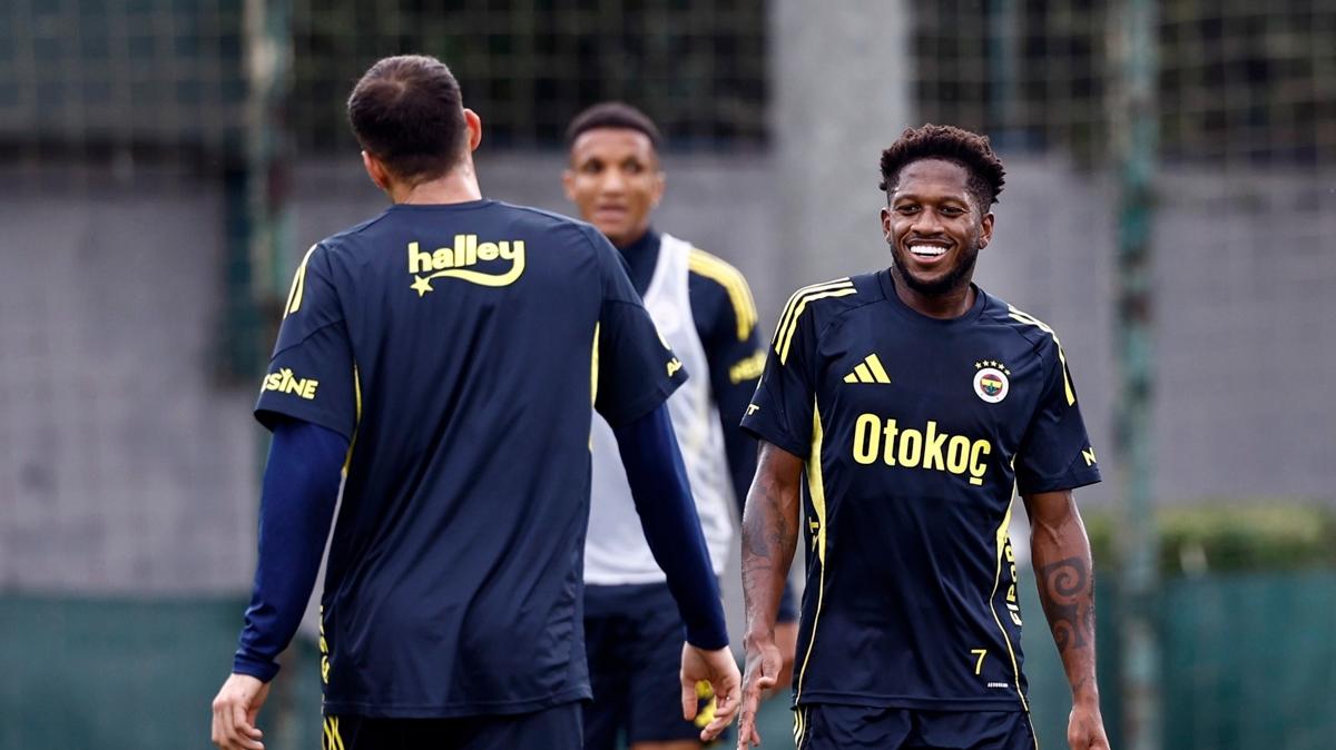 Fenerbahe'de Fatih Karagmrk mesaisi balad