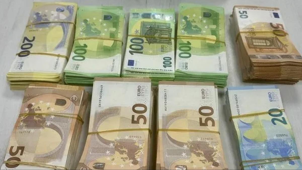 Kapkule'de Trk plakal kamyonda 101 bin euro yakaland