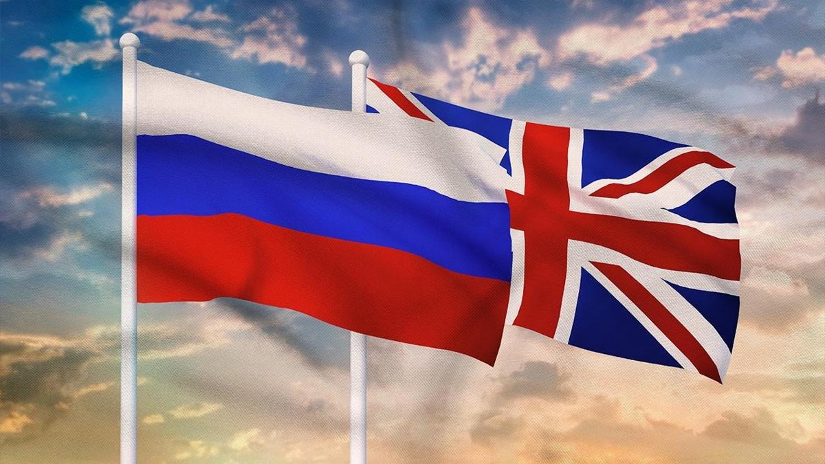 Rusya-ngiltere hattnda yeni kriz: Sivil gemi provokasyonu iddias