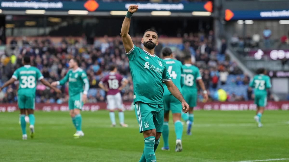 Wayne Rooney'den Salah yorumu: Son haftalarda kaybolmu gibi grnyor