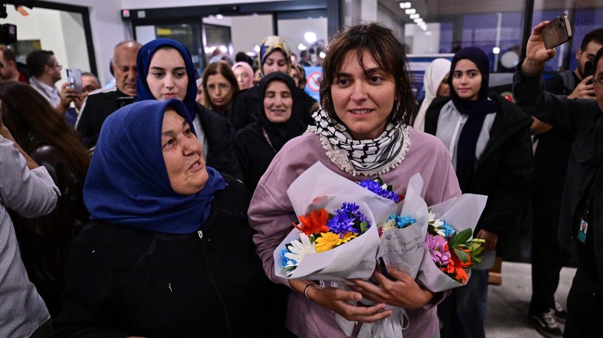 nsanln sesi Sumud aktivistleri stanbul'da! Smeyye Sena Polat: Gazzeli ocuklardan bile korkuyorlar