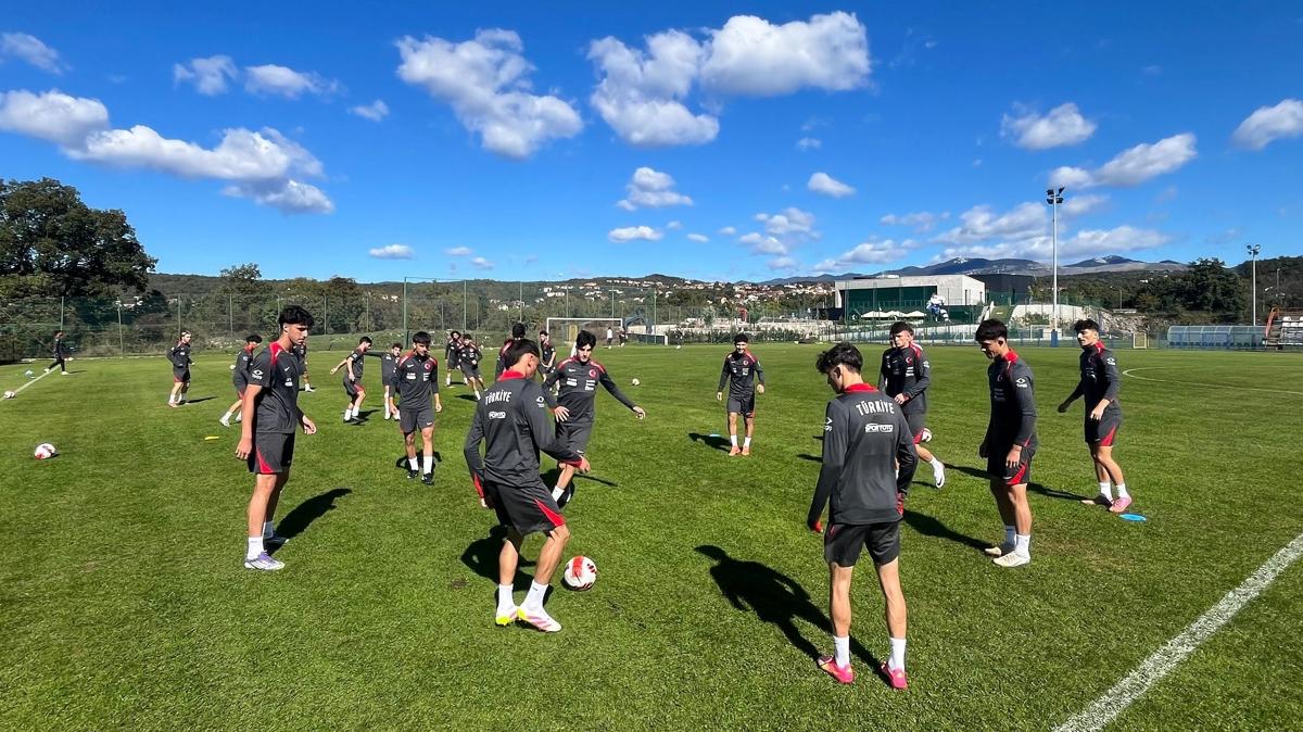 U19 Milliler, Danimarka karlamas iin hazrlklara balad