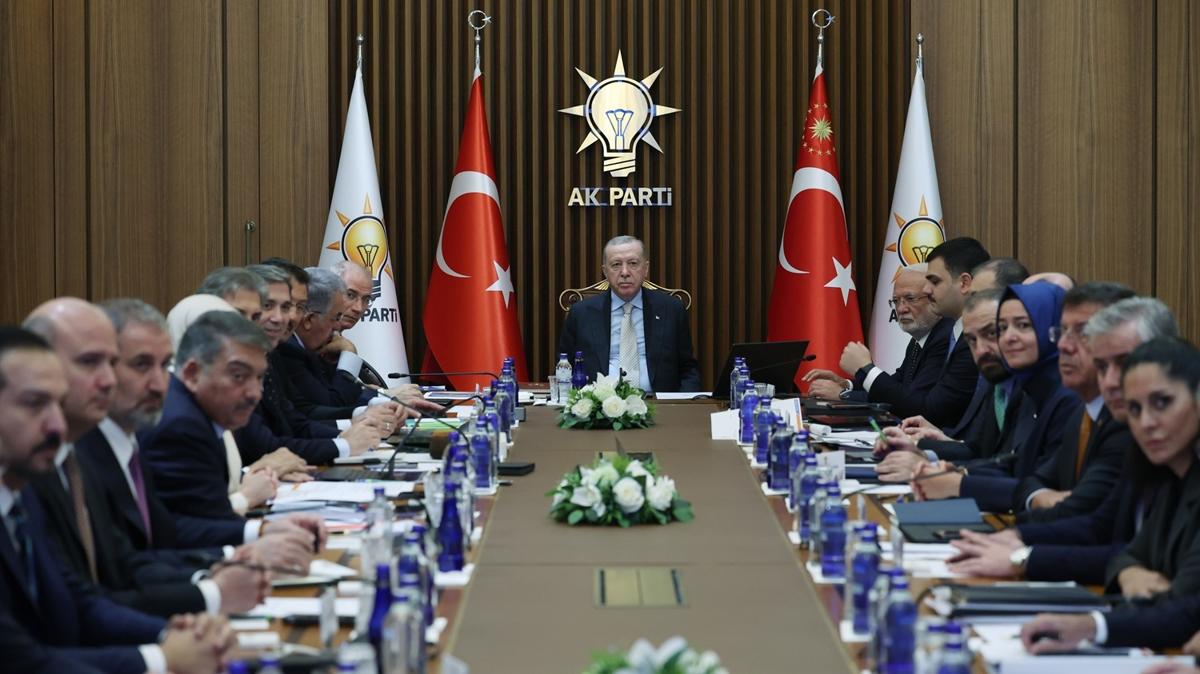 AK Parti MYK Cumhurbakan Erdoan bakanlnda topland