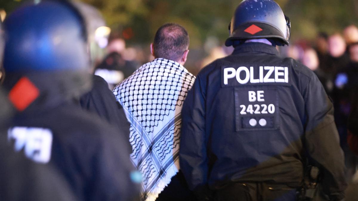 Berlin polisinin Filistin hazmszl: Gstericilere sert mdahale
