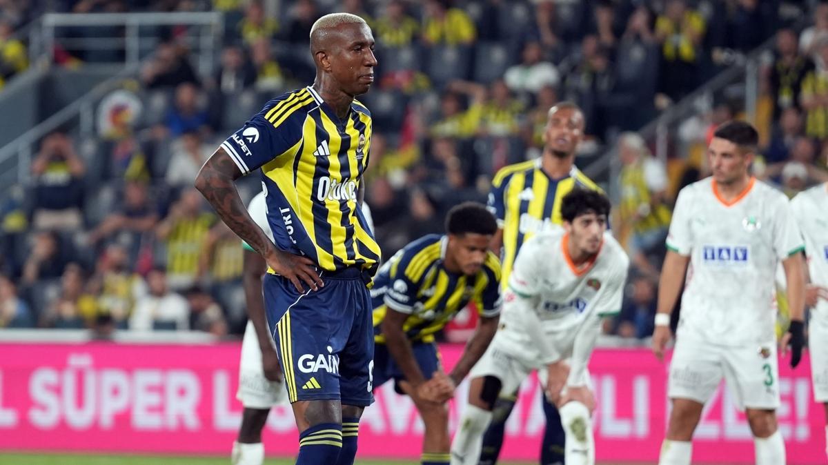 Sper Lig'in ilk 8 haftasnda en ok penalt kazanan takm Fenerbahe