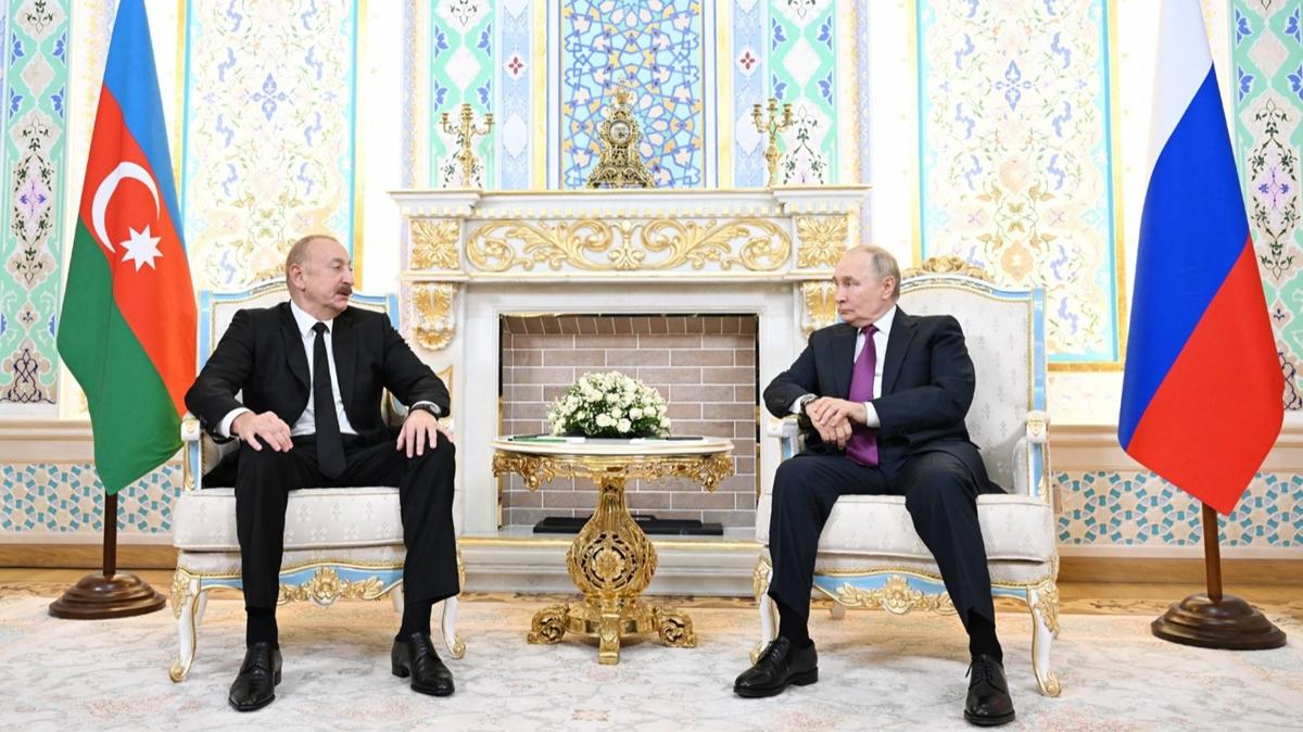 Aliyev ve Putin drlen yolcu uan grt... ''Objektif bir ekilde zleceinden phem yok'' 