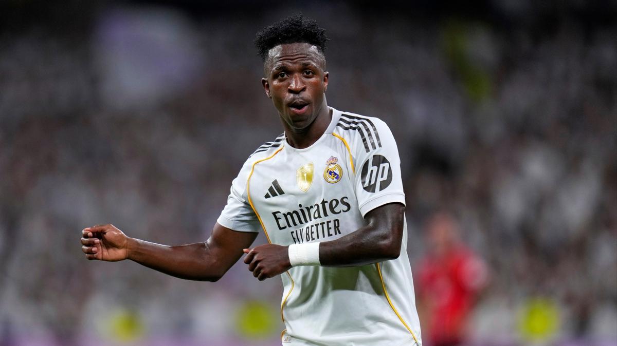 Daniel Giza: Vinicius, Real Madrid'in armasn kirletiyor